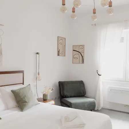 Zoe Vatican Apartment